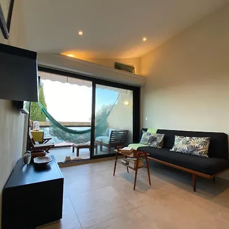 Vue A Gigaro, Apartment *